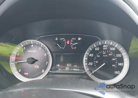 2015 Nissan Sentra Sr z USA, uszkodzony, nr VIN 3N1AB7AP3FY292621